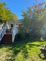 11 Ted St in St Catharines, ON - Building Photo