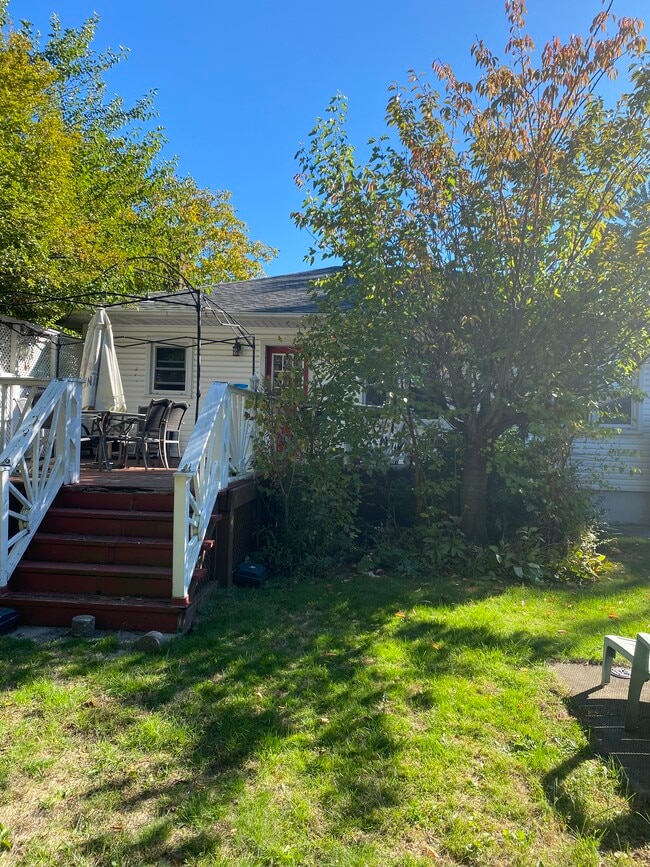 property at 11 Ted St