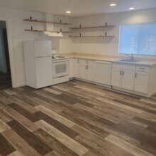 523 Van Ness St in Klamath Falls, OR - Building Photo - Building Photo