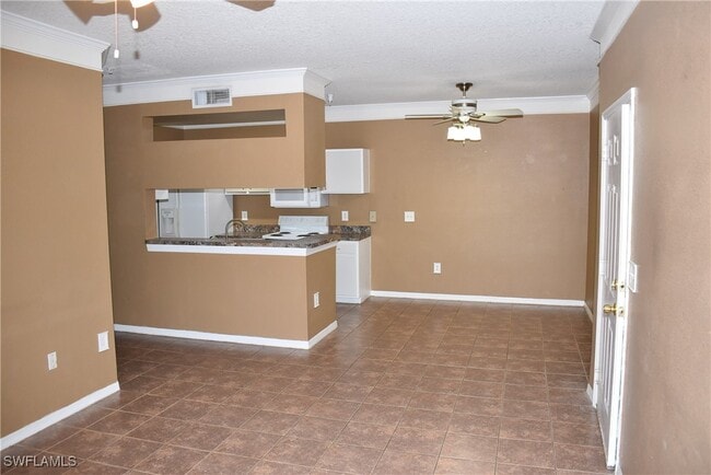 property at 11511 Villa Grand