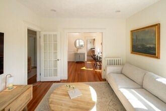 43 Palmer St in Arlington, MA - Building Photo - Building Photo