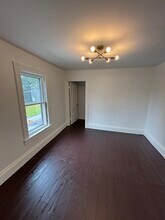 4 Russell St, Unit 4 in Saratoga Springs, NY - Building Photo - Building Photo