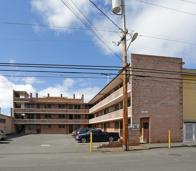 1815 Kalani St in Honolulu, HI - Foto de edificio - Building Photo