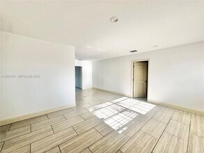 4175 SW 84th Ave in Miami, FL - Building Photo - Building Photo