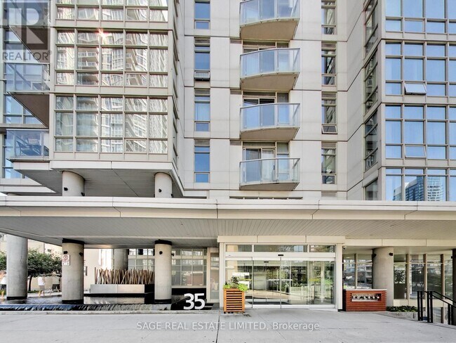 property at 35 Mariner Terrace
