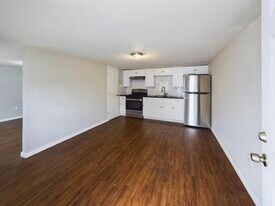 607 Enid St in Houston, TX - Building Photo