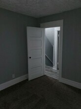 1615 Rowland Ave NE in Canton, OH - Building Photo - Building Photo