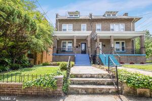 property at 1603 Otis St NE