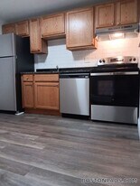 47 Princeton St in Leominster, MA - Building Photo