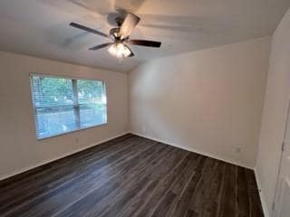 807 S 6th St in Bonham, TX - Building Photo - Building Photo
