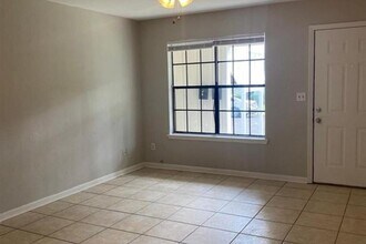 1312 Nylic St in Tallahassee, FL - Building Photo - Building Photo