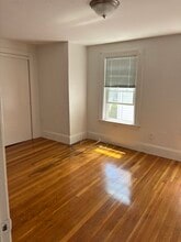15 Bolster St, Unit 2 in Everett, MA - Building Photo - Building Photo