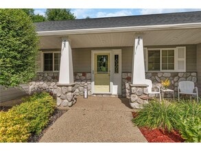 11610 44th St NE in Spicer, MN - Building Photo - Building Photo