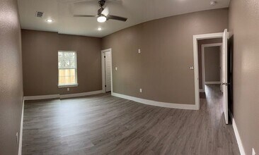 3513 Tomahawk Dr in Granbury, TX - Building Photo - Building Photo