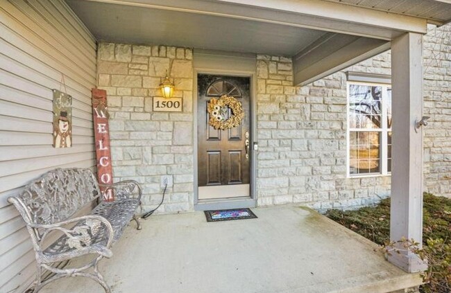 1500 Aniko Ave in Lewis Center, OH - Building Photo - Building Photo