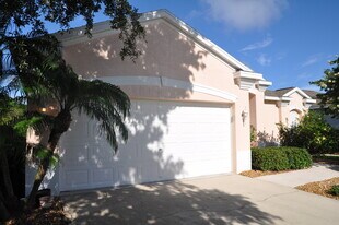 5009 46th St W in Bradenton, FL - Building Photo