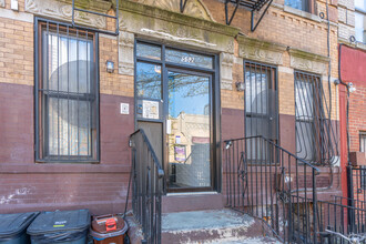 552 Gates Ave in Brooklyn, NY - Building Photo - Building Photo