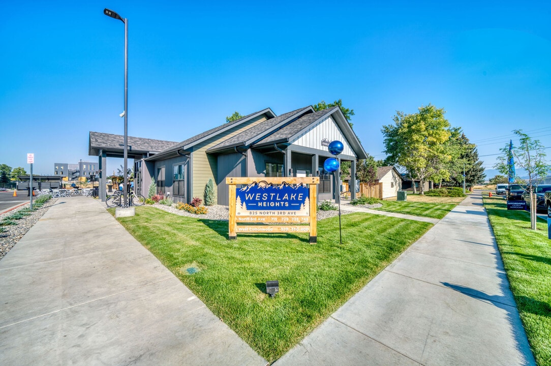Westlake Heights in Bozeman, MT - Foto de edificio
