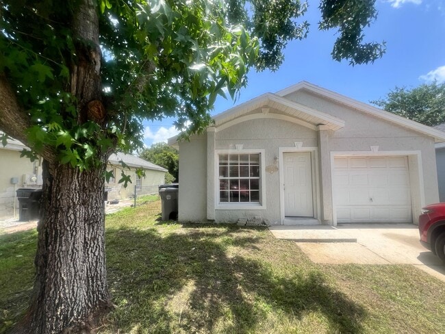 property at 1255 E Cleveland St