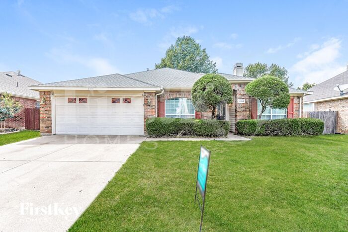 4814 Red Birch Dr in Arlington, TX - Foto de edificio