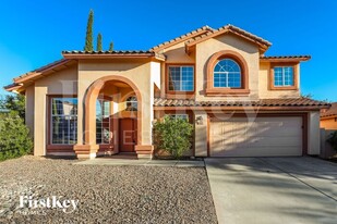 9880 N Windwalker Trail