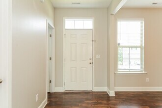 854 Stable Fern Dr in Fuquay Varina, NC - Building Photo - Building Photo