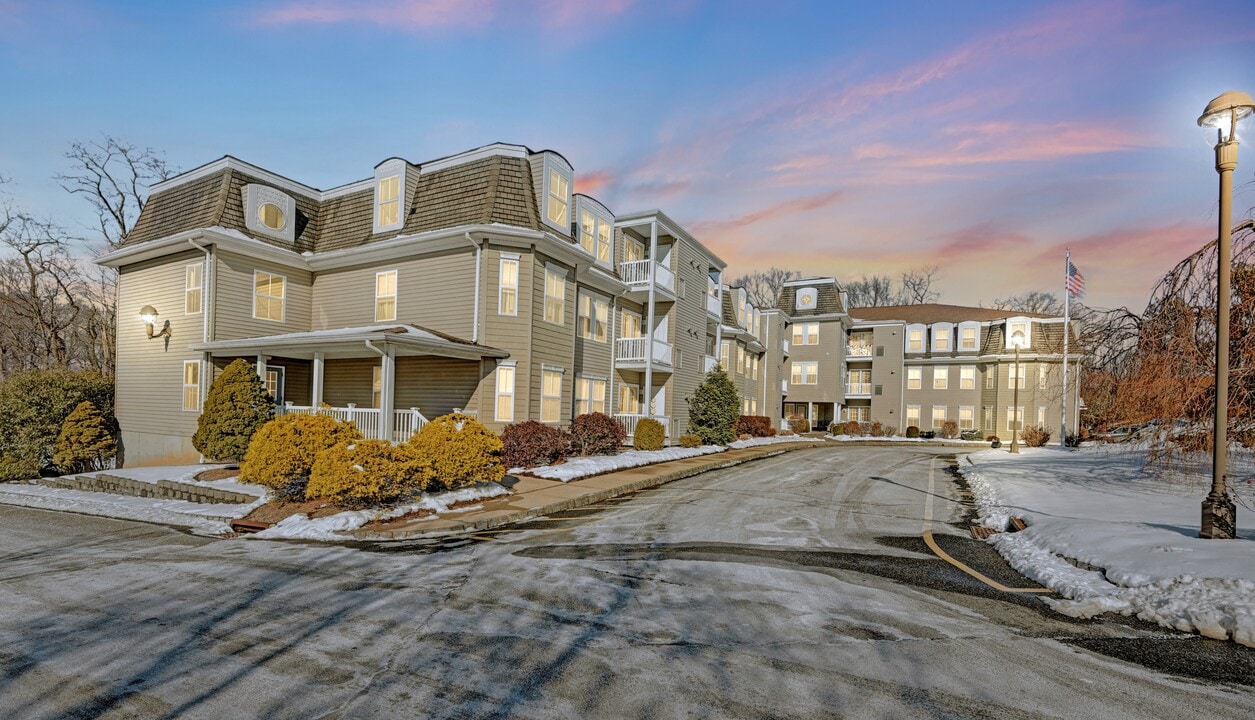 Kings View Apartments (55+ Active Community) in Netcong, NJ - Building Photo