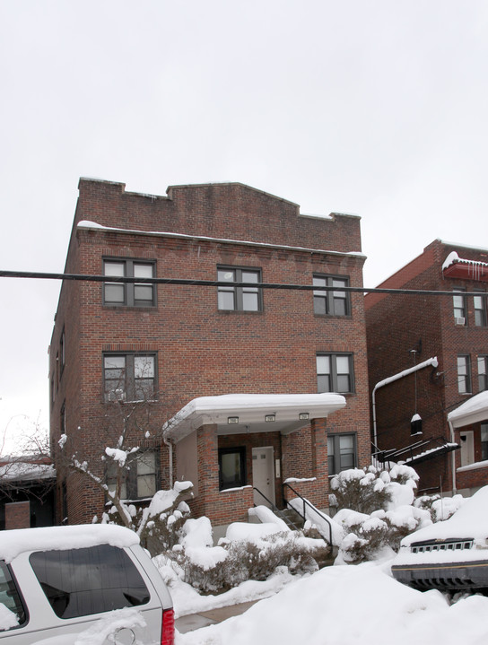 294-298 Oakland Ave in Pittsburgh, PA - Building Photo