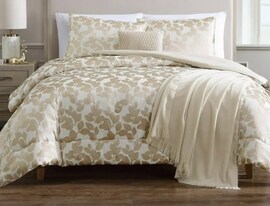 37 Osborne Hill Dr in Salem, MA - Building Photo