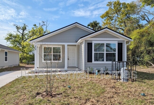 2124 Clemente Dr in Jacksonville, FL - Building Photo - Building Photo
