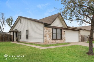 10543 Kinderhook Dr in San Antonio, TX - Building Photo - Building Photo