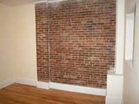 210 Hemenway St, Unit #1 in Boston, MA - Foto de edificio - Building Photo