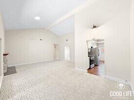 12017 Caminito Campana in San Diego, CA - Building Photo