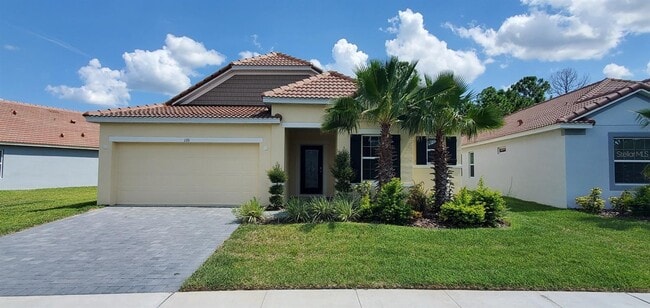 property at 1151 Oak Bluff Dr