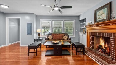 804 Buford Hwy NE in Sugar Hill, GA - Building Photo - Building Photo