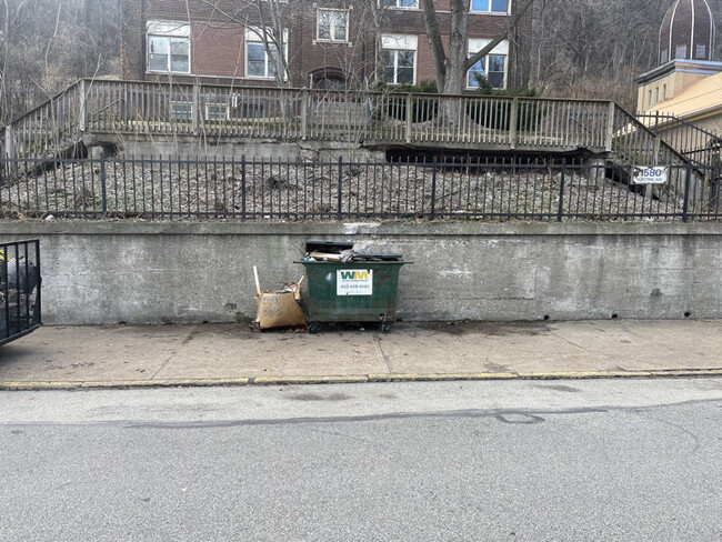 1580 Electric Ave