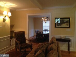 214 E University Pkwy in Baltimore, MD - Building Photo - Building Photo