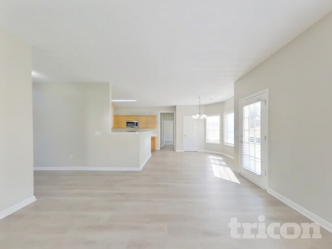 1118 The by Way in Mcdonough, GA - Foto de edificio - Building Photo