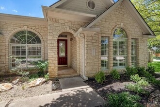 29000 Bay Hill Ct in Georgetown, TX - Building Photo - Building Photo