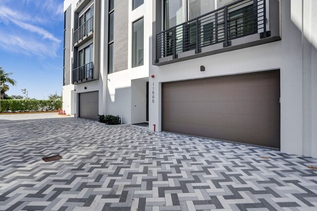 11505 Old Ocean Blvd in Boynton Beach, FL - Building Photo - Building Photo