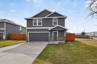 9206 Marilyn Pl in Dallas, TX - Building Photo - Building Photo