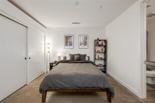 507 Sabine St in Austin, TX - Building Photo