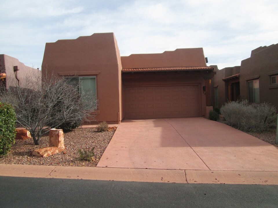 140 Bell Creek Way in Sedona, AZ - Building Photo