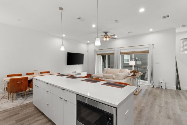 property at 517 Schweikhardt St