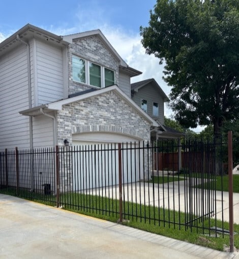 property at 3249 Dixie Dr