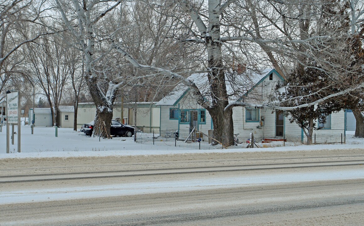 Cottonwood RV Park & Campground in Mountain Home, ID - Foto de edificio