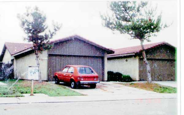 2808-2810 Chelmsford Way in Stockton, CA - Building Photo