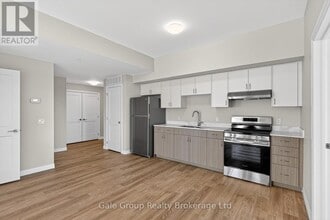 785 Southwood Way in Woodstock, ON - Building Photo - Building Photo