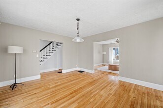 8 Beekman St in Fitchburg, MA - Building Photo - Building Photo