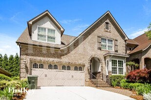 1304 Westminster Dr in Greensboro, NC - Building Photo